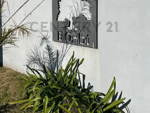Casa en venta. Barrio Cerrado "El Ombu"
