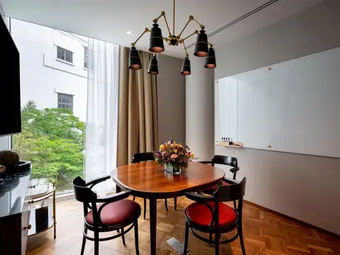 Renta de oficinas comerciales amobladas para 15 personas en Montevideo, No18 El Globo