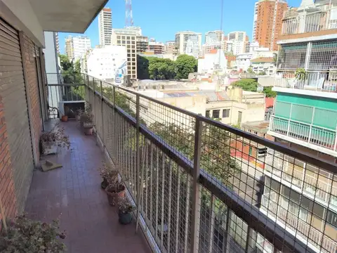 MSCAL JOSE ANTONIO SUCRE 2400, Piso 6