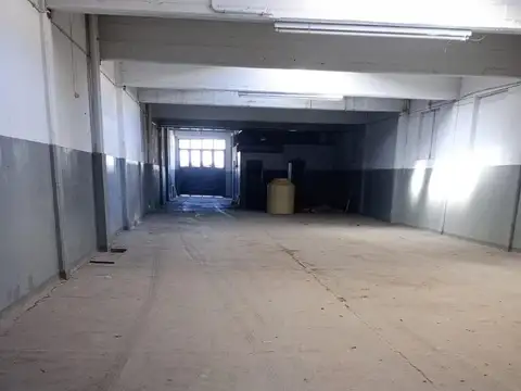 EXCELENTE GALPON EN ITUZAINGO NORTE
