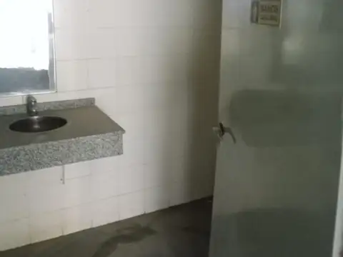 EXCELENTE GALPON EN ITUZAINGO NORTE