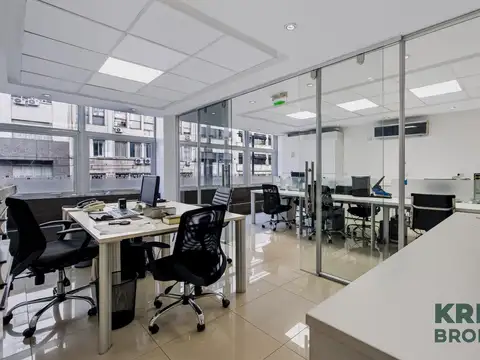 Oficina 178m2 -A Nuevo- en Venta en Zona Centro