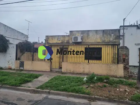 CASA A RECICLAR EN BERAZATEGUI CENTRO VENTA