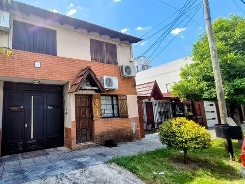 VENTA TRIPLEX 4 AMB COCHERA VILLA LUZURIAGA