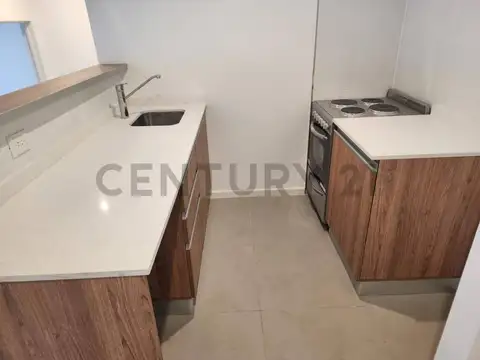 AV SAN MARTIN 1700, Piso 1