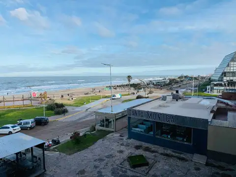 DEPARTAMENTO VENTA PINAMAR TRIPLEX VISTA AL MAR