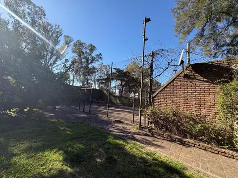 Quinta en Venta en Luis Guillon, USD 199.000