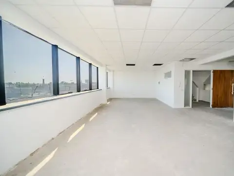 Oficina Monoambiente con 3 baños