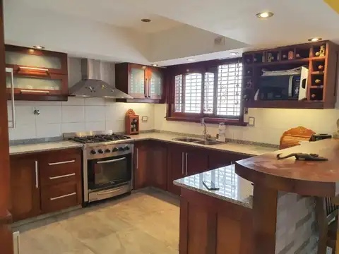 Casa en Venta en Moron, USD 185.000