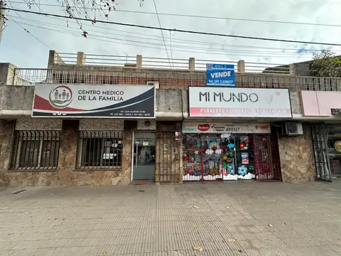 VENTA GRAN LOCAL CON OFICINAS EN AV SAN MARTIN al 4700