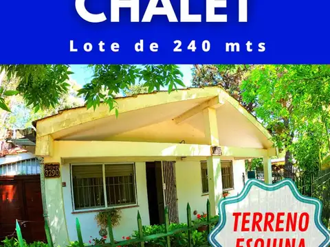Casa, 2 dormitorios, parque, garage cubierto,  gas natural