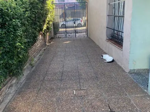 RESERVADO CASA EN VENTA C/ MONO AMBIENTE EN MUNRO