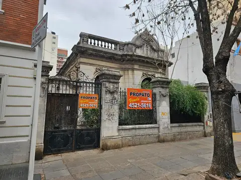 Blanco Encalada 5100, Piso PB