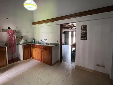 Casa 3 ambientes con 2 baños