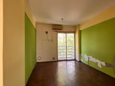 Departamento en abasto