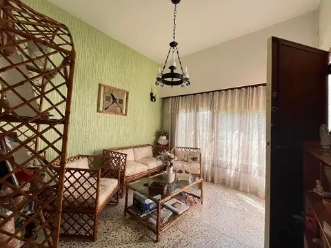 VENTA CASA EN BLOQUE-VALENTIN ALSINA