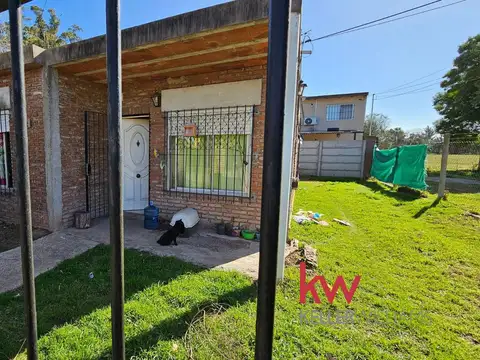 Casa en esquina en Belen de Escobar para aprovechar mirala