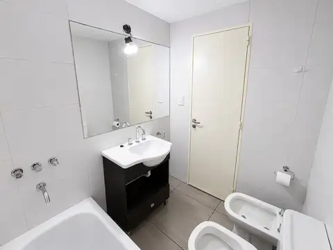 Excelente Monoambiente Santiago y Rioja
