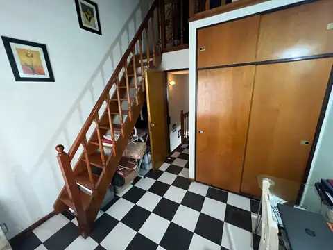VENTA HERMOSO TRIPLEX APTO CRÉDITO - SAN JUSTO