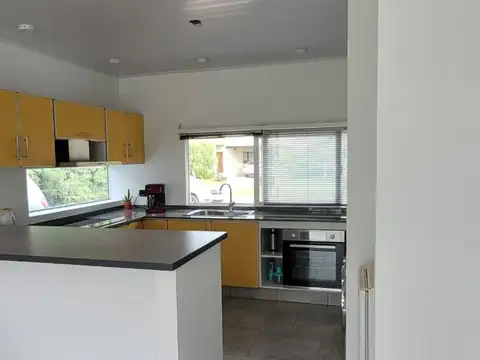 Casa en Alquiler de 3 dormitorios