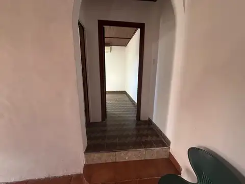 Casa 2 ambientes con 1 baño