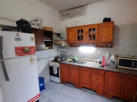 Casa 3 ambientes con 1 baño