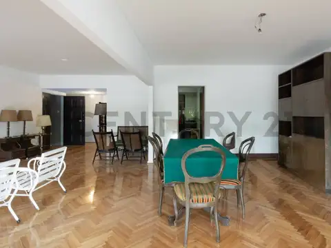 Departamento en Venta de 4 dormitorios