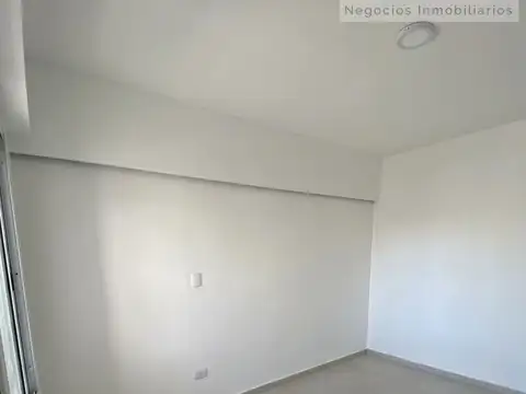 Casa en Alquiler con 1 cochera