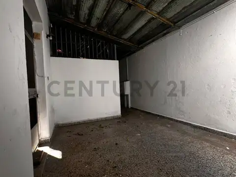 Depto Tipo Casa en Alquiler en Avellaneda, $ 600.000
