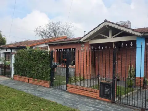 Venta 3 ambientes chalet