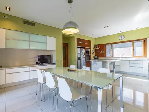 Casa en Venta al Noreste