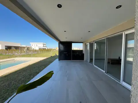 Casa en Venta 1 año