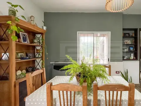 Depto Tipo Casa 5 ambientes con 1 baño