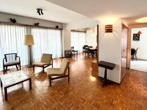 Departamento en Alquiler de 4 ambientes