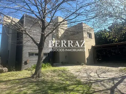 OPORTUNIDAD! Casa Venta 4 ambientes en Saint Matthew's Pilar lote de 800 m2