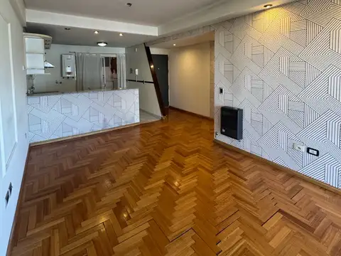 Av Francisco Beiro al 4200