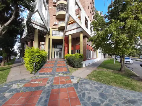 Local en Venta 27 años