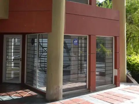Local en Venta 27 años