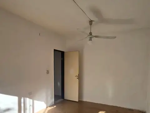 Depto Tipo Casa en Venta de 2 ambientes