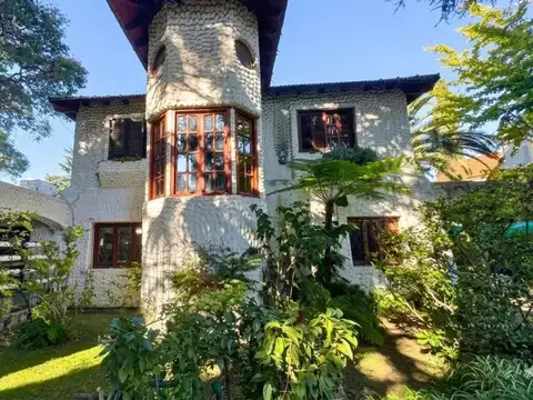 Venta O Permuta Casa Clásica En Barrio El Cortijo