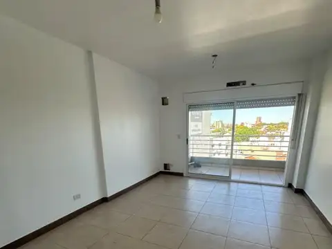 Avenida San Martín 7100, Piso 6°