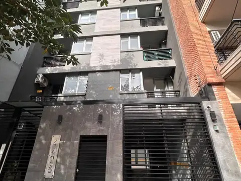 VENTA EXCELENTE MONOAMBIENTE EN PARQUE CENTENARIO