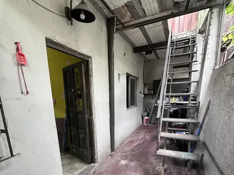 Depto Tipo Casa en Venta en Caseros, USD 30.000