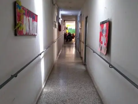 Local en Venta en Castelar, USD 335.000