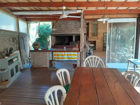 Casa en Venta en Funes, USD 275.000