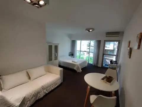 Alquiler Temporal Departamento Monoambiente en Las Cañitas