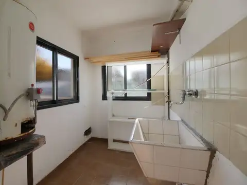 Depto Tipo Casa en Venta 45 años