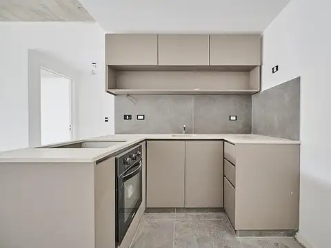 Ruiz Huidobro al 2300