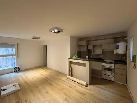 DEPARTAMENTO EN VENTA 1 DORMITORIO RECICLADO CENTRO