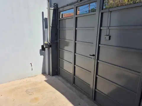 Calle 12 de octubre  93